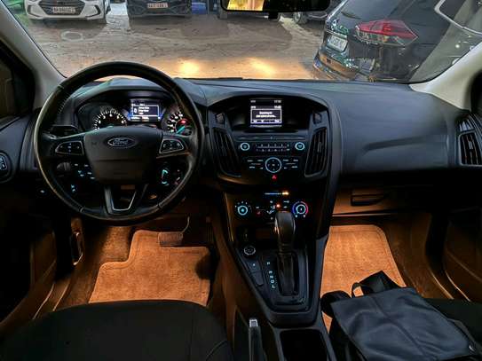 Ford focus se 2017 venant déjà dédouaner image 4