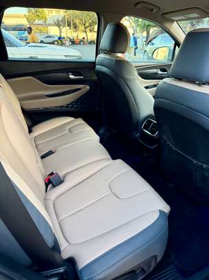 Hyundai Santa Fe 2019 image 11