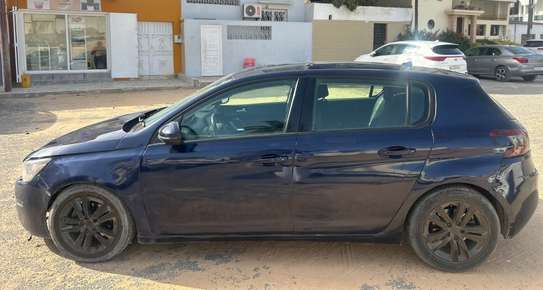 Peugeot 308 image 9