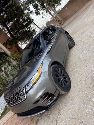 Range Rover velar P380 image 2