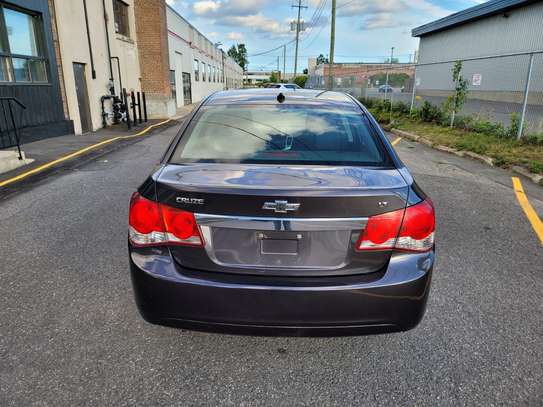 Chevrolet cruze sous douane image 4