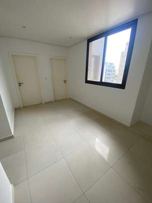 Appartement F4 à louer au Point E image 15