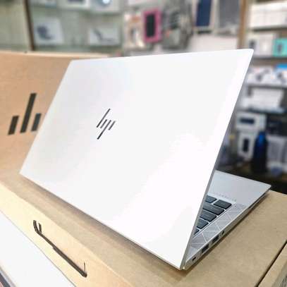 HP elitebook 840 G7 image 6