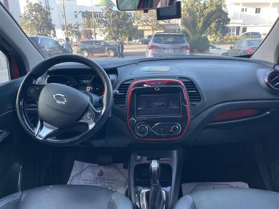 Renault QM3 2017 image 4