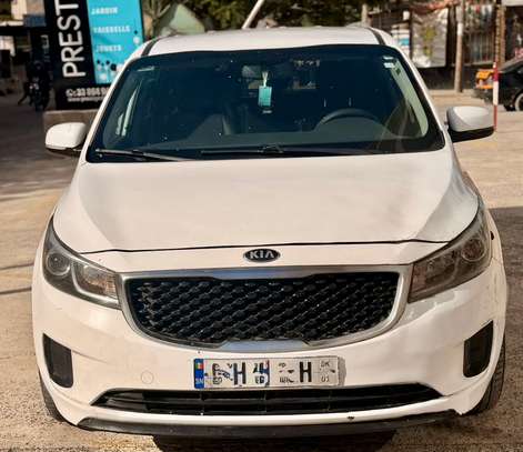 KIA SEDONA image 6