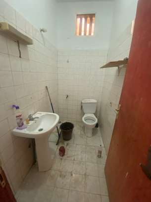 Un appartement F3 à louer aux Mamelles cités Magistrats image 10