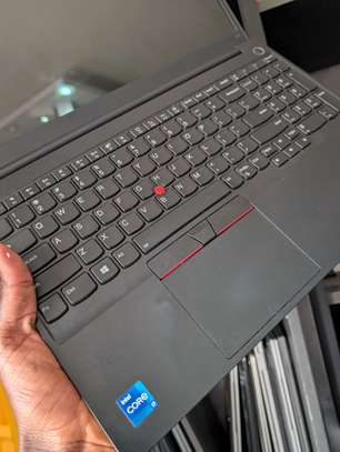 Lenovo t14/ e14 ) i5 11th gen / 512gb / 16gb ram image 3