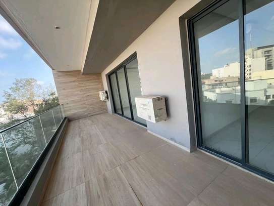 Appartement 4 chambres salon à louer image 13