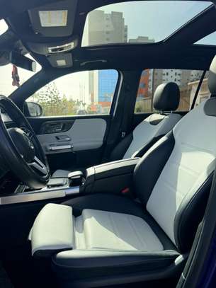 MERCEDES GLB 250 2021 image 9