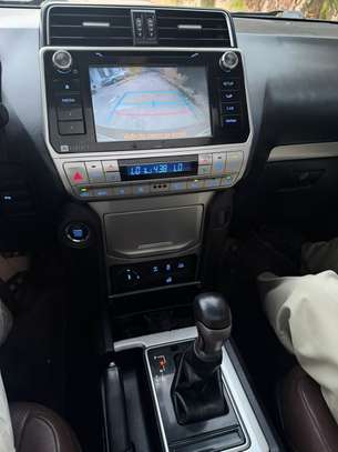 TOYOTA PRADO SERIE:TX ANNÉE 2018 image 7