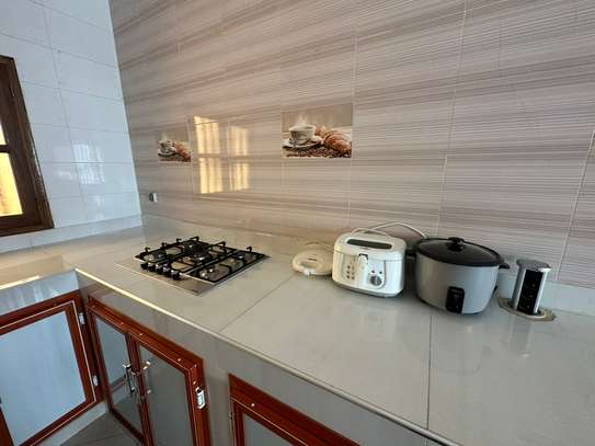 Bel Appartement meublé à louer Cité Magistrat image 7