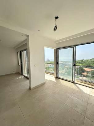 Magnifique F4 à Vendre à la Corniche des Mamelles image 11