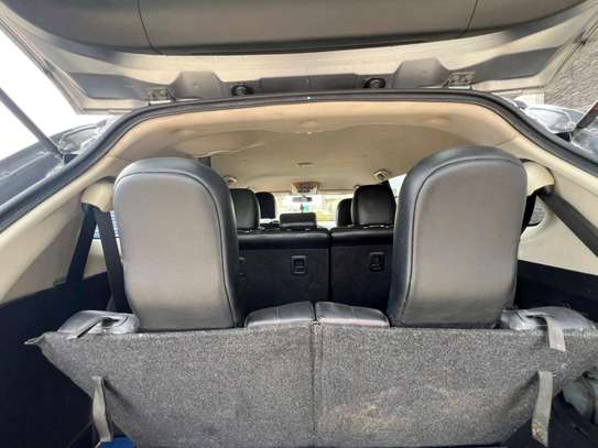 Mitsubishi Outlander SEL image 9