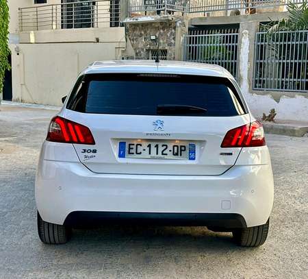 Peugeot 308 2017 image 6
