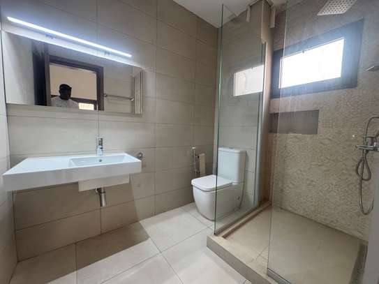 Appartement 3 chambres à louer aux Almadie Ngor image 11