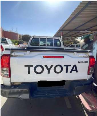 TOYOTA HILUX COMFORT 3,0L BVM image 2
