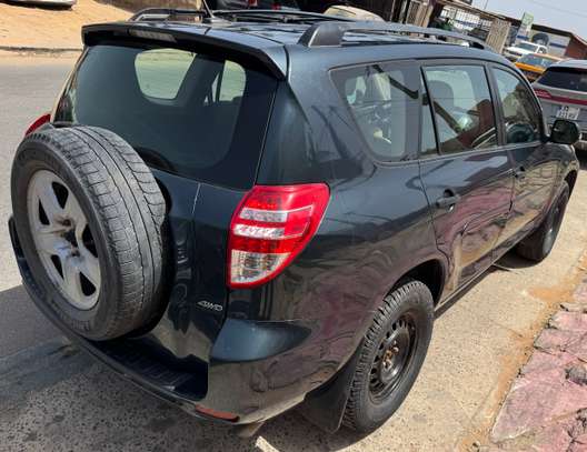 Toyota Rav4 AWD image 7