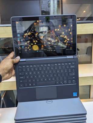 Dell latitude 3120 image 12