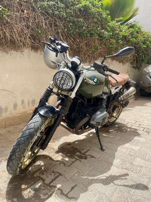Moto BMW R Nine T Scrambler image 3