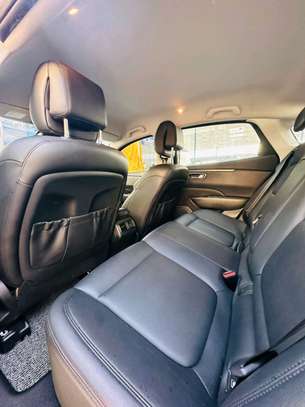 Renault sm6 2016 image 6