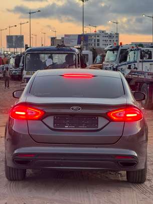 Ford mondeo 2016 image 4