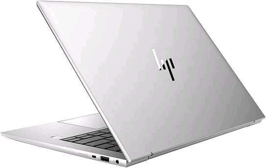 Hp elitebook 840 G10 image 8