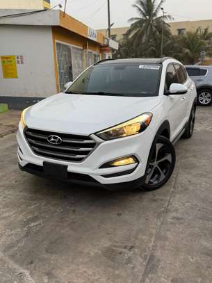 HYUNDAI TUCSON SPORT ANNEE 2018 image 8