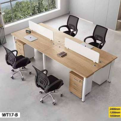 Station de bureau image 3