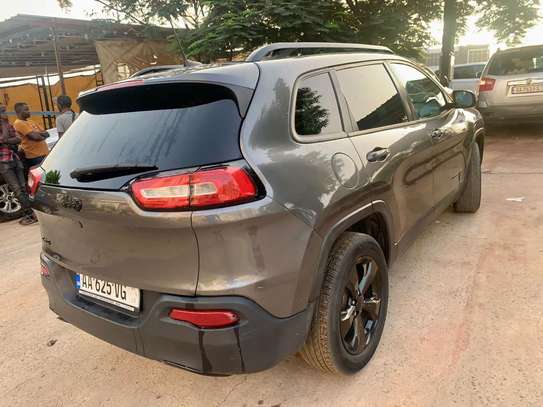 Location Jeep Cherokee 2017 image 3