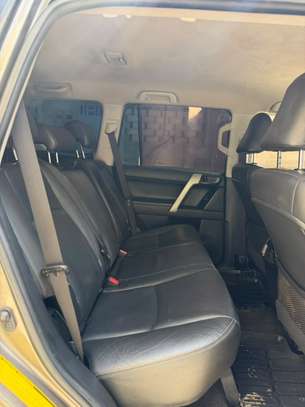 Toyota prado VX image 5