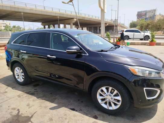 Kia Sorento 4x4 image 3