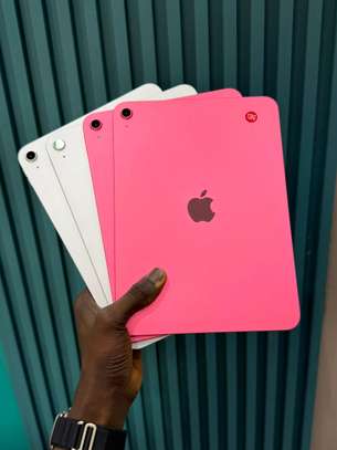 iPad A16 image 2