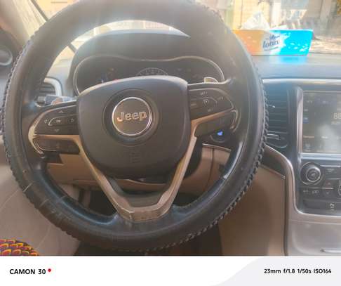 A vendre Jeep Cherokee image 5