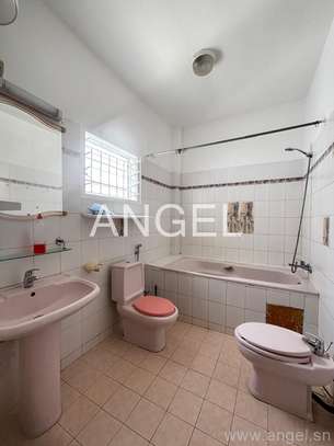 Ref_1840_PL – Petite Villa à Louer Aux Mamelles image 7