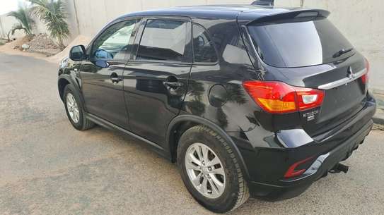 Mitsubishi Rvr 2019 super clean image 7