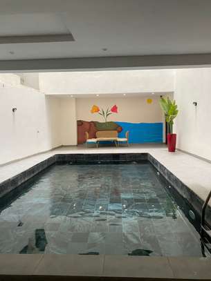 A louer sublime appartement F4 image 3