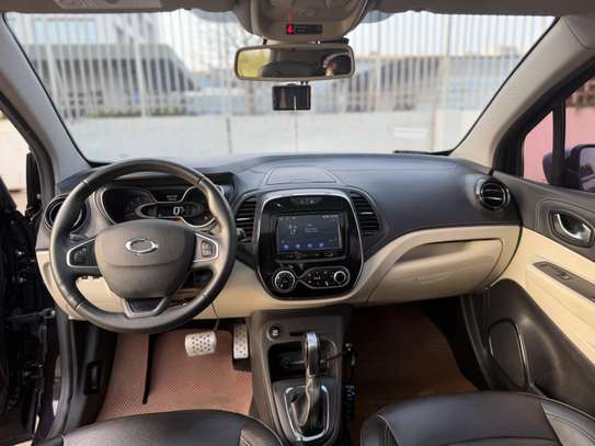 RENAULT QM3 2018 image 5