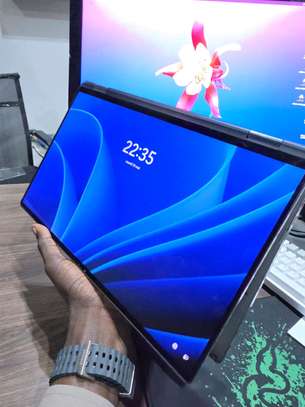 Dell latitude 9520 image 4