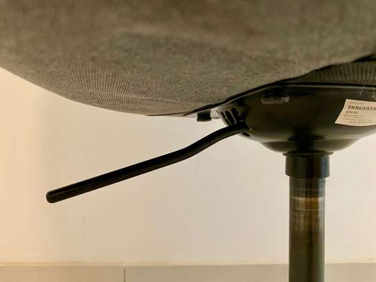 Bureau et Fauteuil image 8