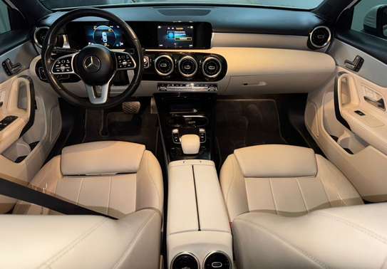 Mercedes a220 amg image 9