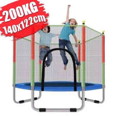 trampoline pour enfant image 1