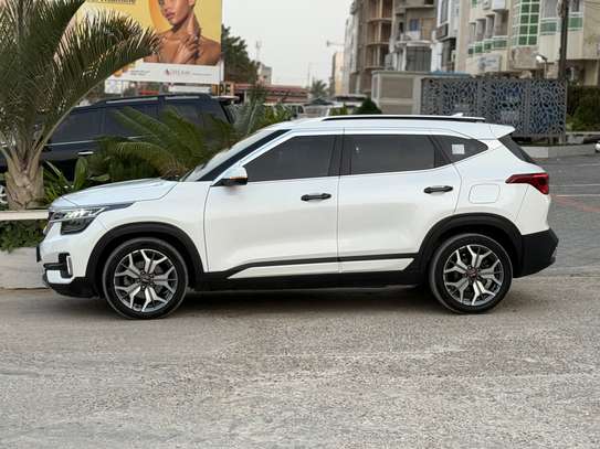 Kia SELTOS image 6