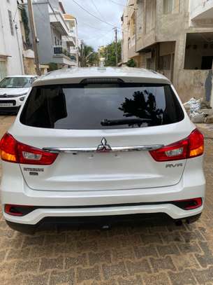 Mitsubishi RVR 2018 2.0 image 12