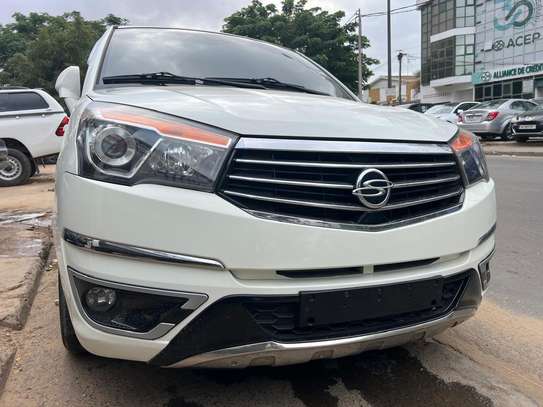 SsANGYONG TURISMO année 2017 image 3