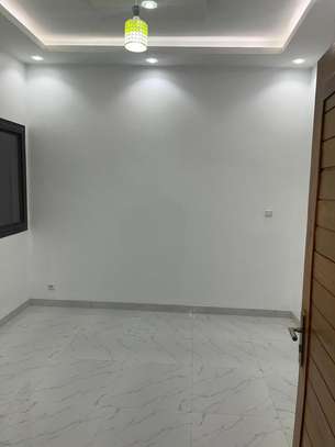 Appartement à louer aux Almadies derriere Katia image 2