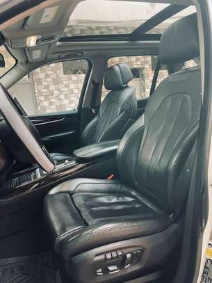 BMW X5  2015 image 4