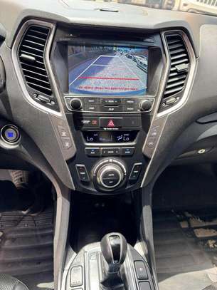 HYUNDAI SANTA FE 2017 image 5