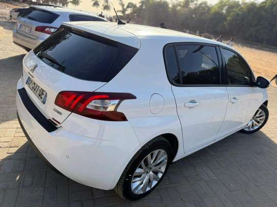 Peugeot 308 image 4