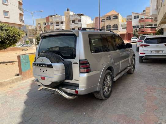 mitsubishi pajero image 13