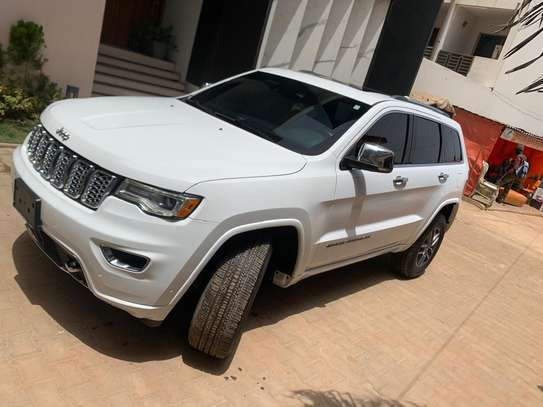Jeep grand cherokee overland 2018 image 3